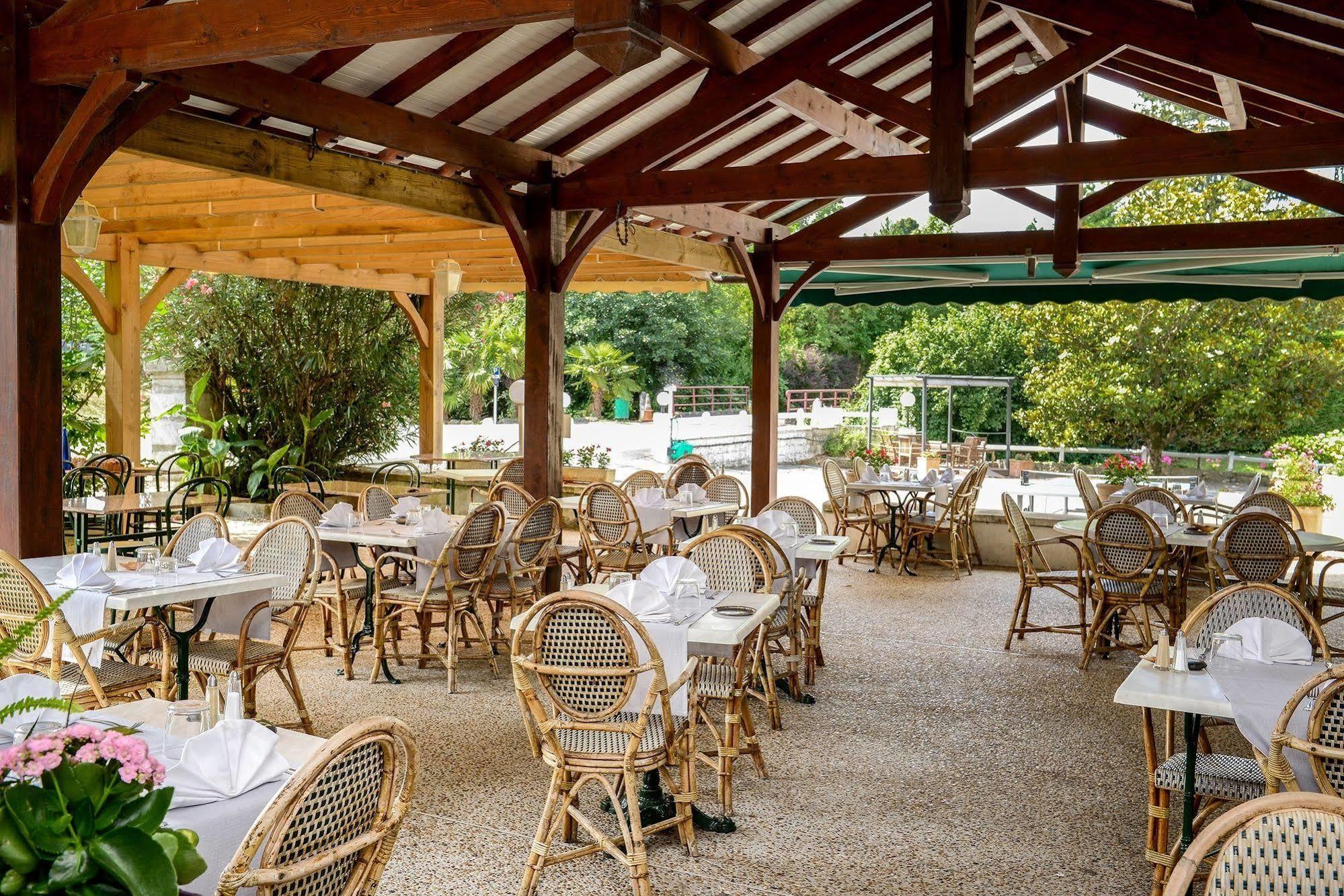 Logis Auberge du Relais Berenx Exterior foto